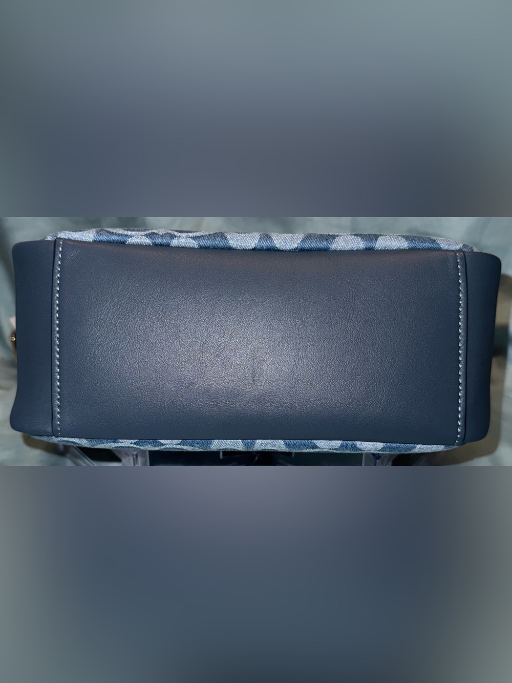 Coach CDB98 Hadley Convertible Crossbody Bag in Signature Denim - Picture 9 of 15